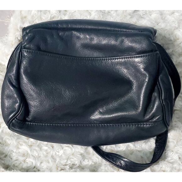 Victoria Leather Co Soft Black Leather Shoulder Bag multiple compartments - Picture 2 of 14